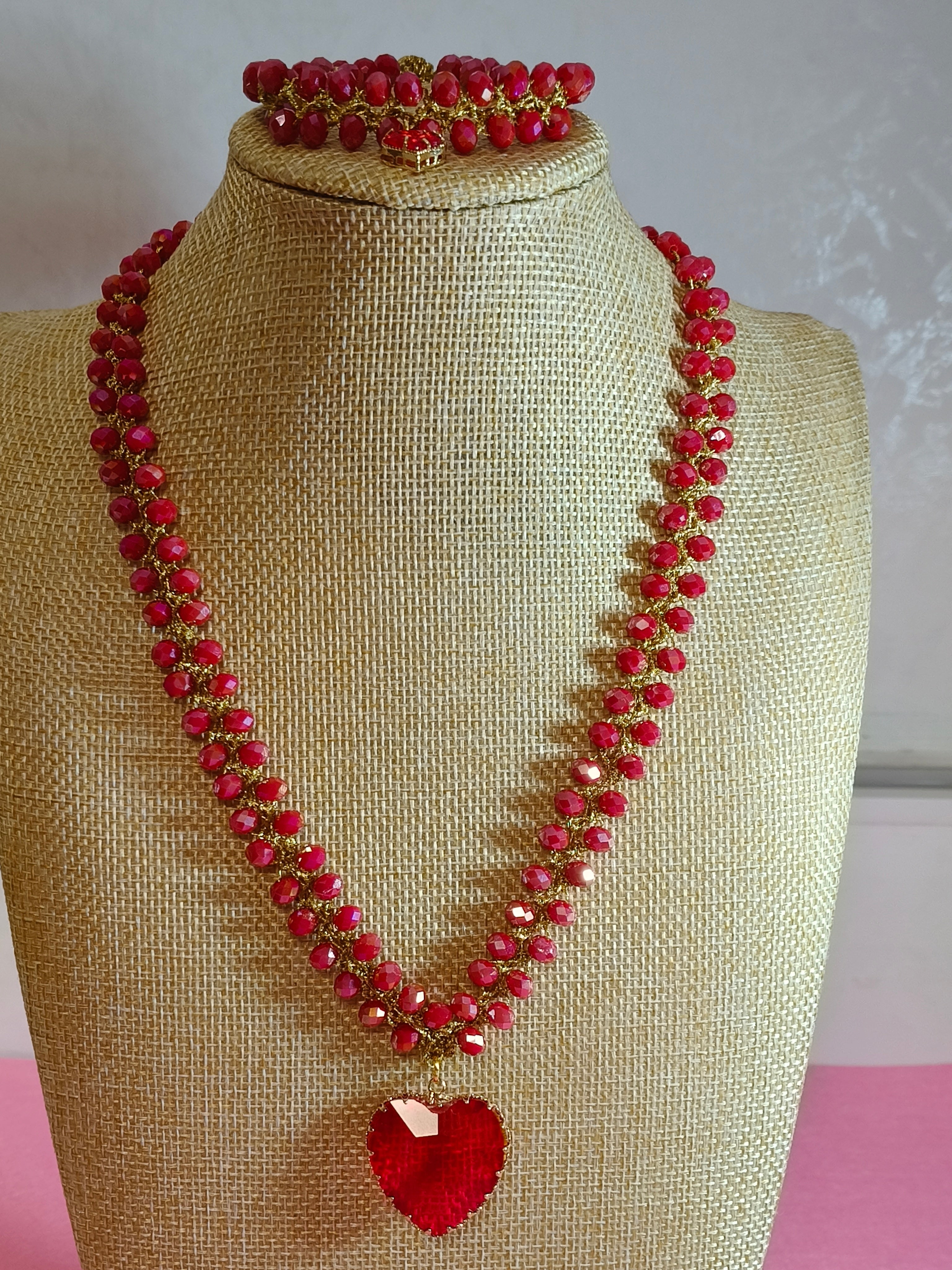 Collier Adelaide